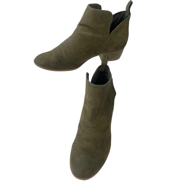 American Eagle Faux Suede Western Army Green Ankle Bootie Comfy 1.5" Heel Size 7 - Picture 2 of 10